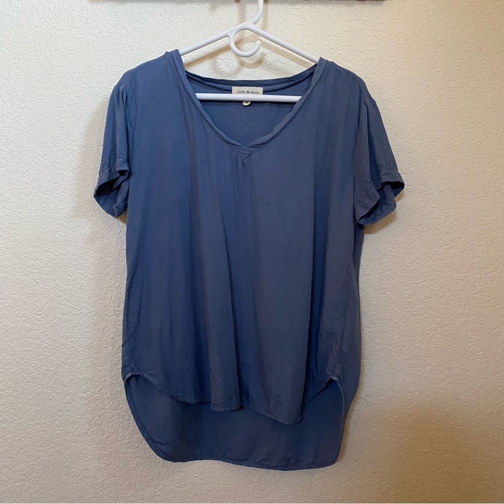 Cloth & Stone Blue Top Size Medium